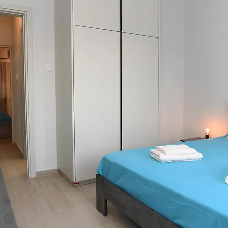 Alexis Apartments - Newly Renovated 2-Bedroom With Swimming Pool Paphos Exterior photo