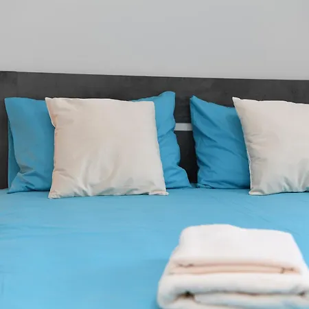 Alexis Apartments - Newly Renovated 2-Bedroom With Swimming Pool Paphos Exterior photo