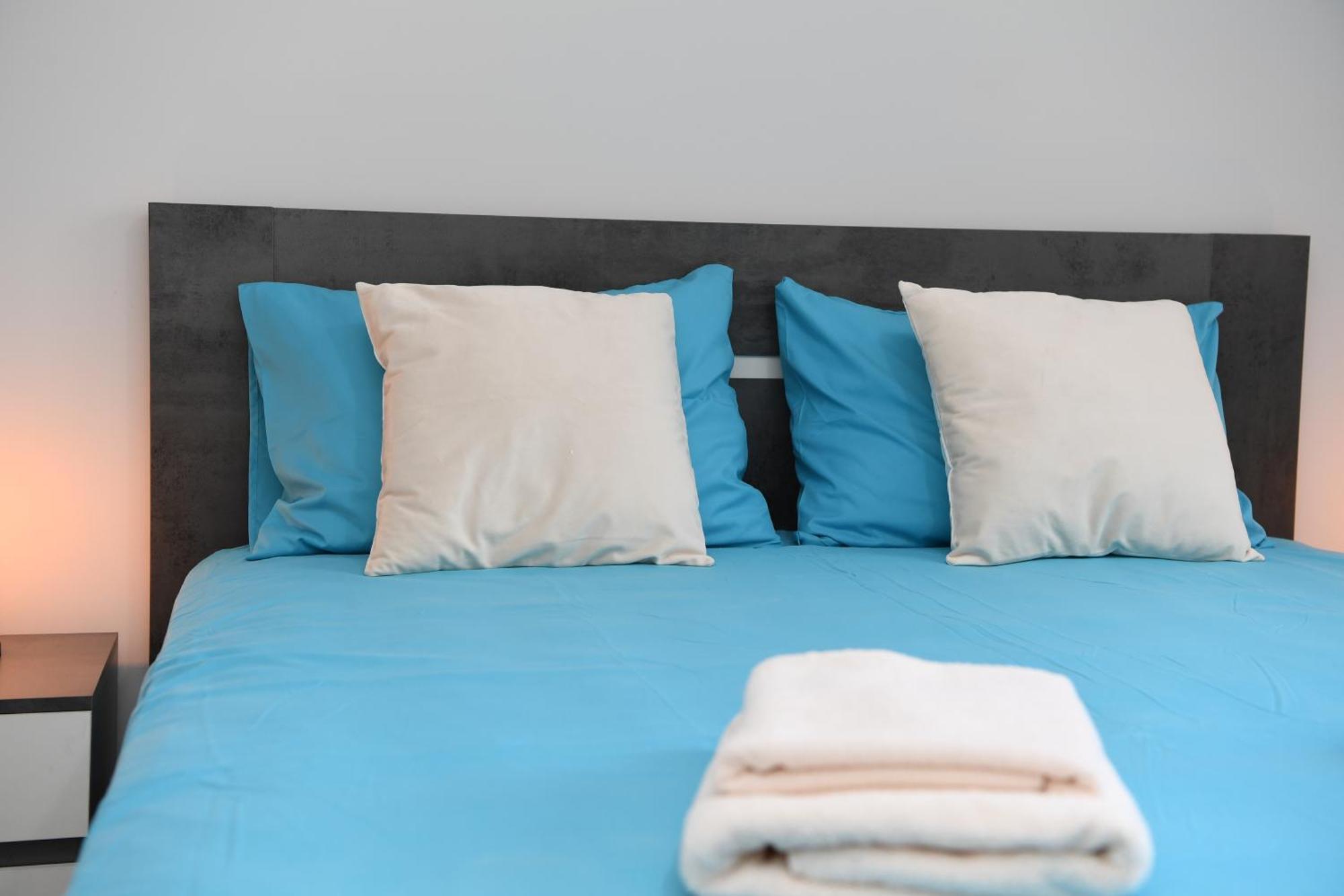 Alexis - Newly Renovated 2-bedroom With Swimming Pool Апартаменты Пафос